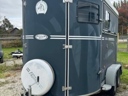 Vue avant de ce Fautras Oblic +2 de 2019